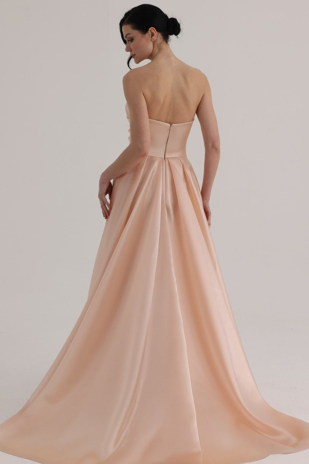 MNM Couture O07863
