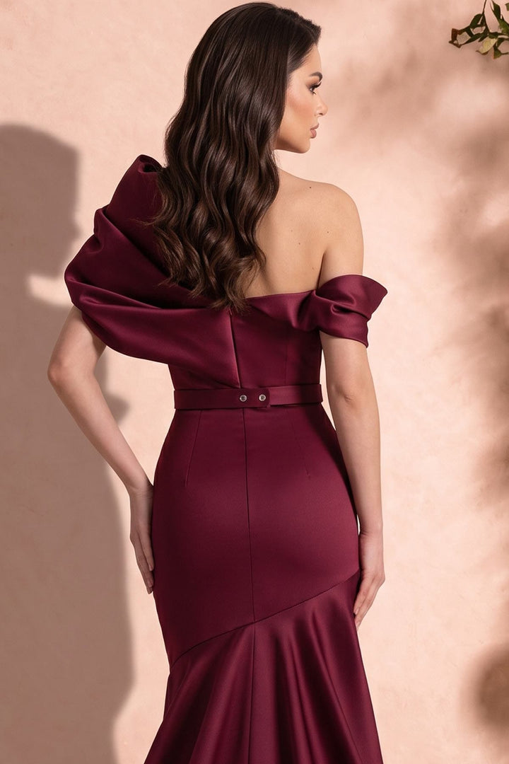 MNM Couture O07841