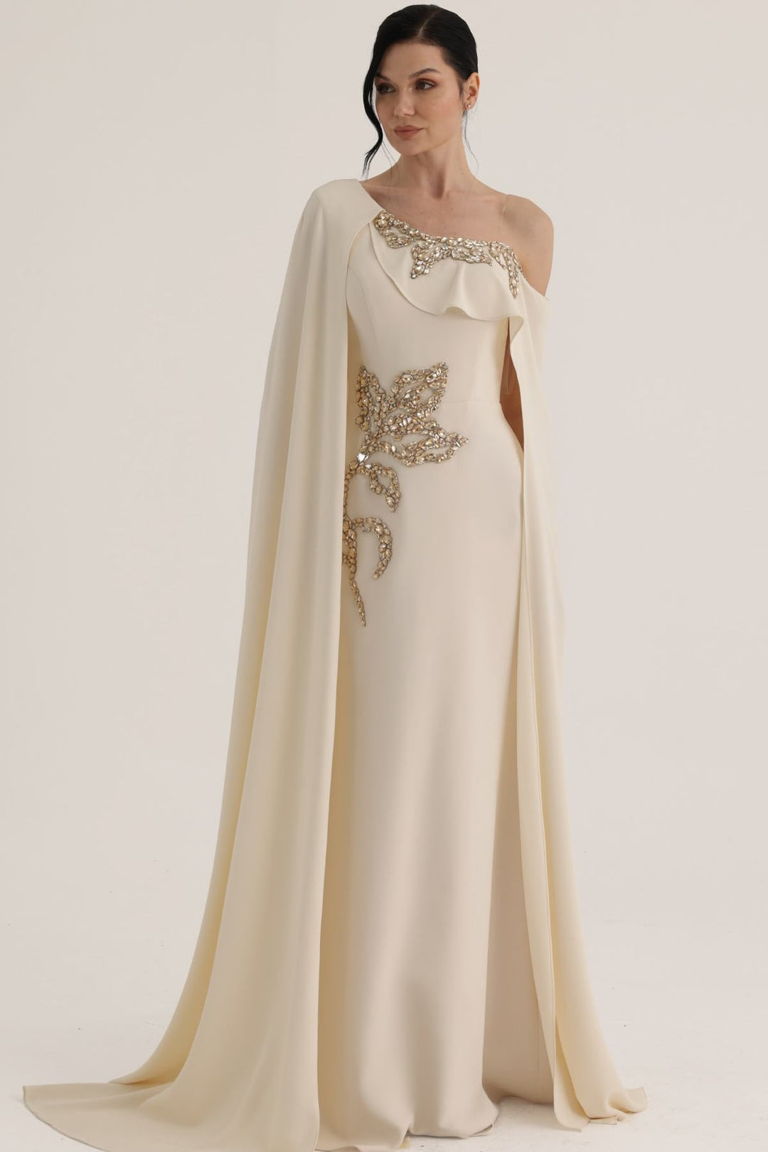 MNM Couture O07824