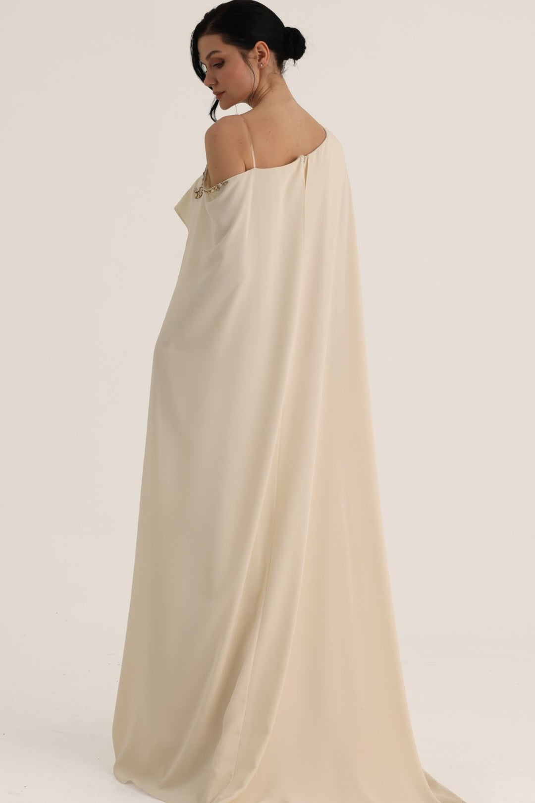 MNM Couture O07824