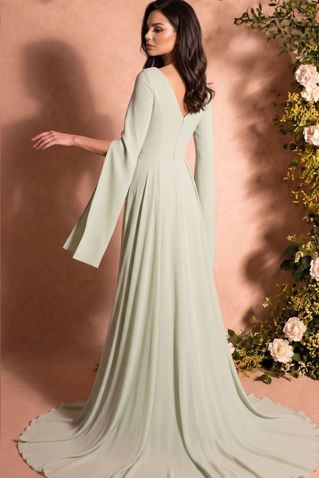 Robe sirène MNM Couture O07826 avec péplum en perles