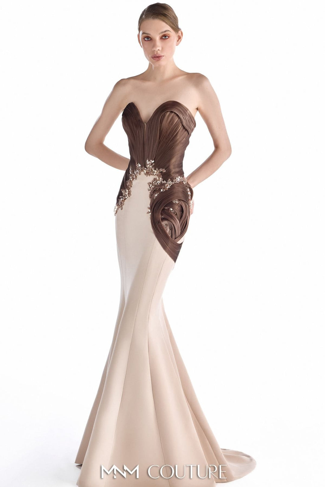 MNM Couture G2253