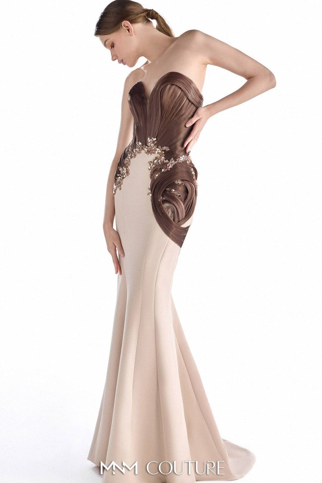 MNM Couture G2253