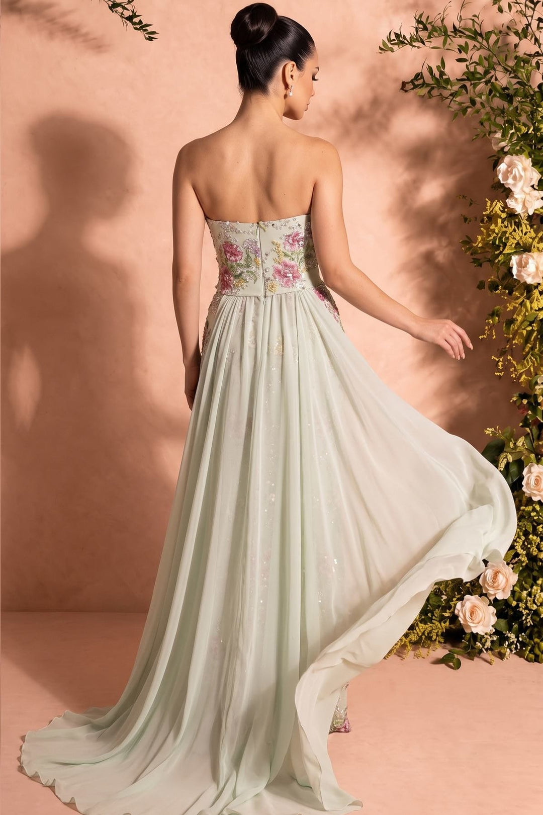 MNM Couture O07858