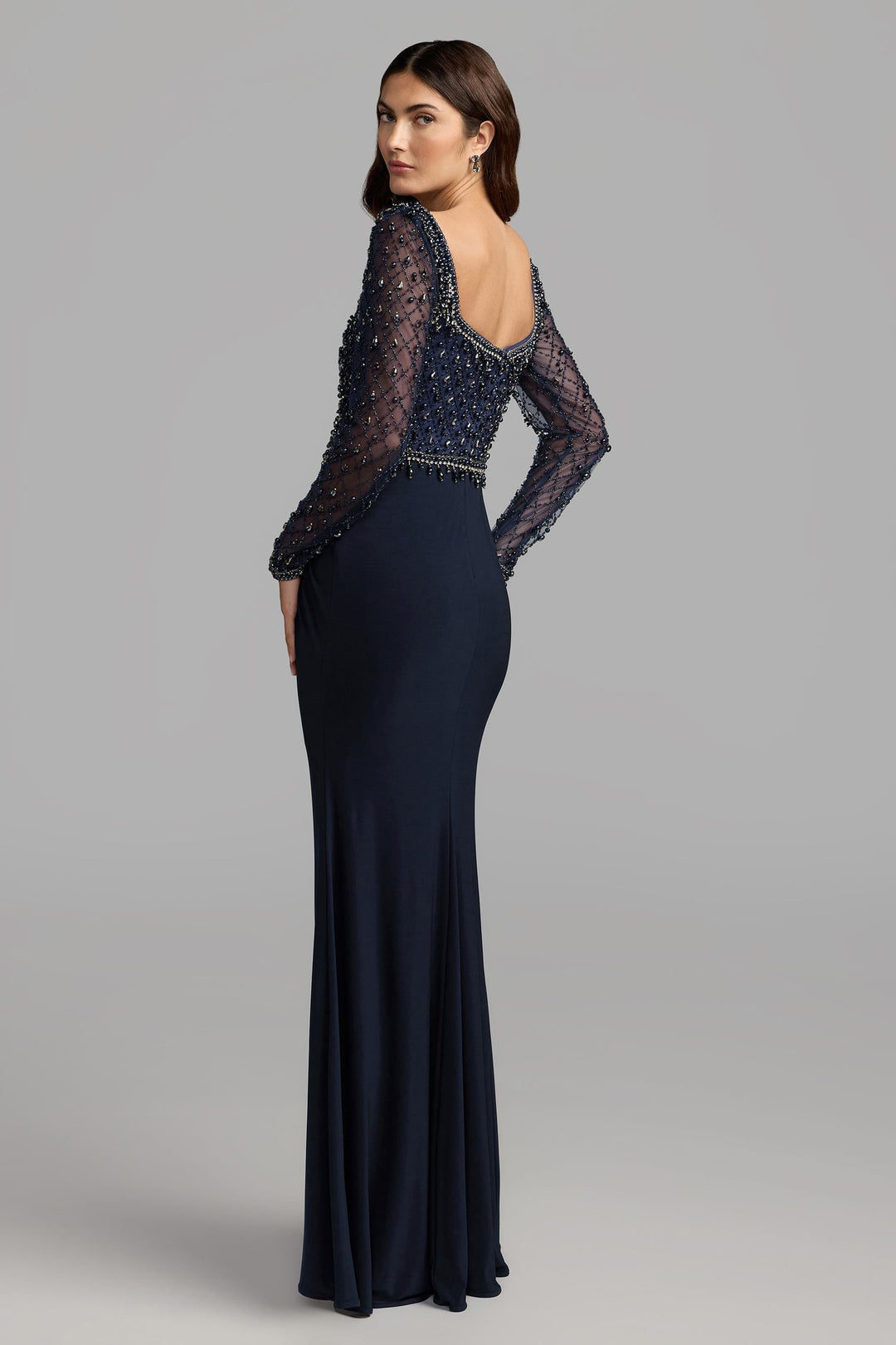 Mac Duggal 2381
