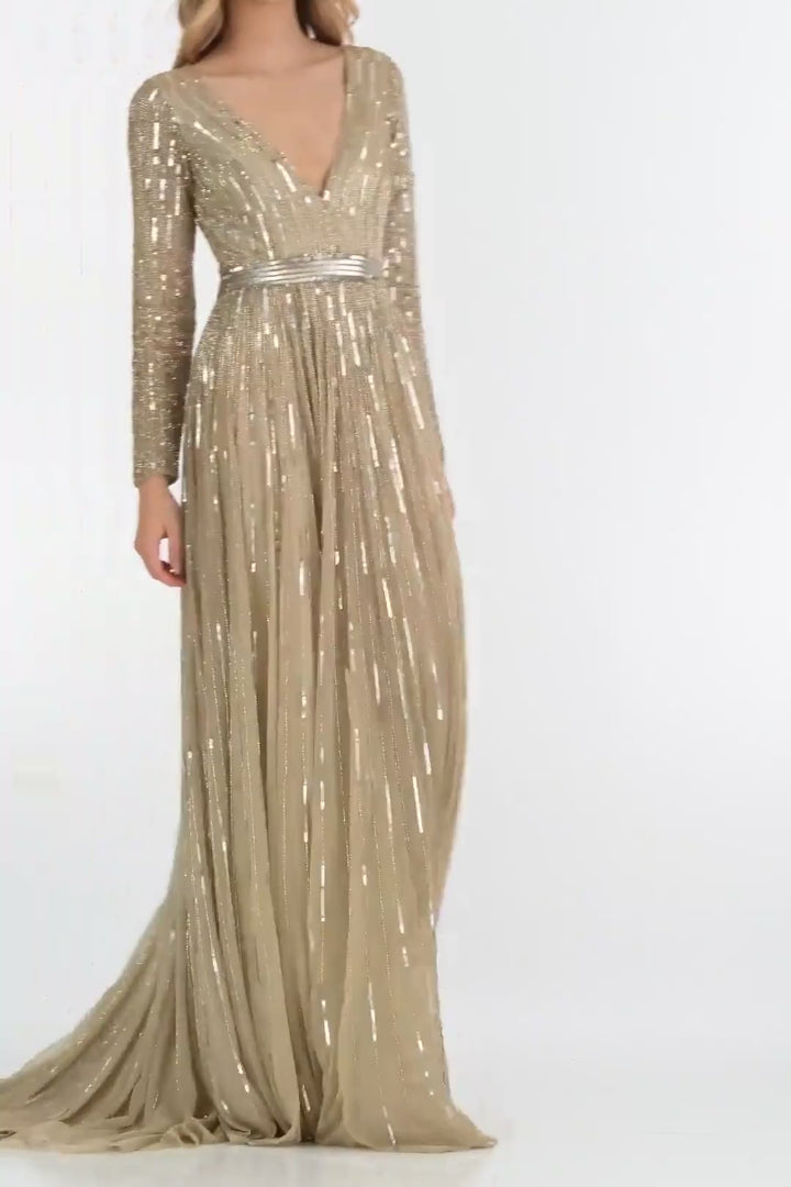 Mac Duggal 4977
