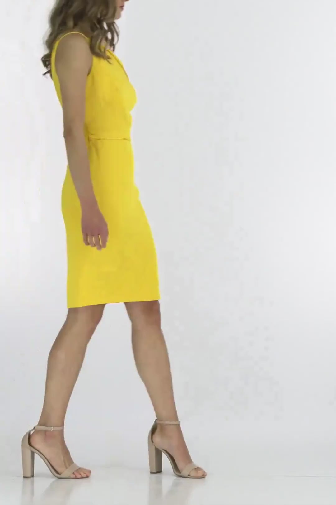 Mac Duggal 5526