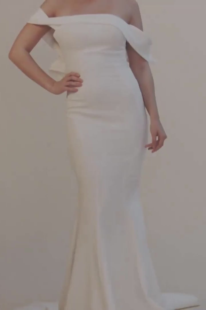 MNM Couture N0145