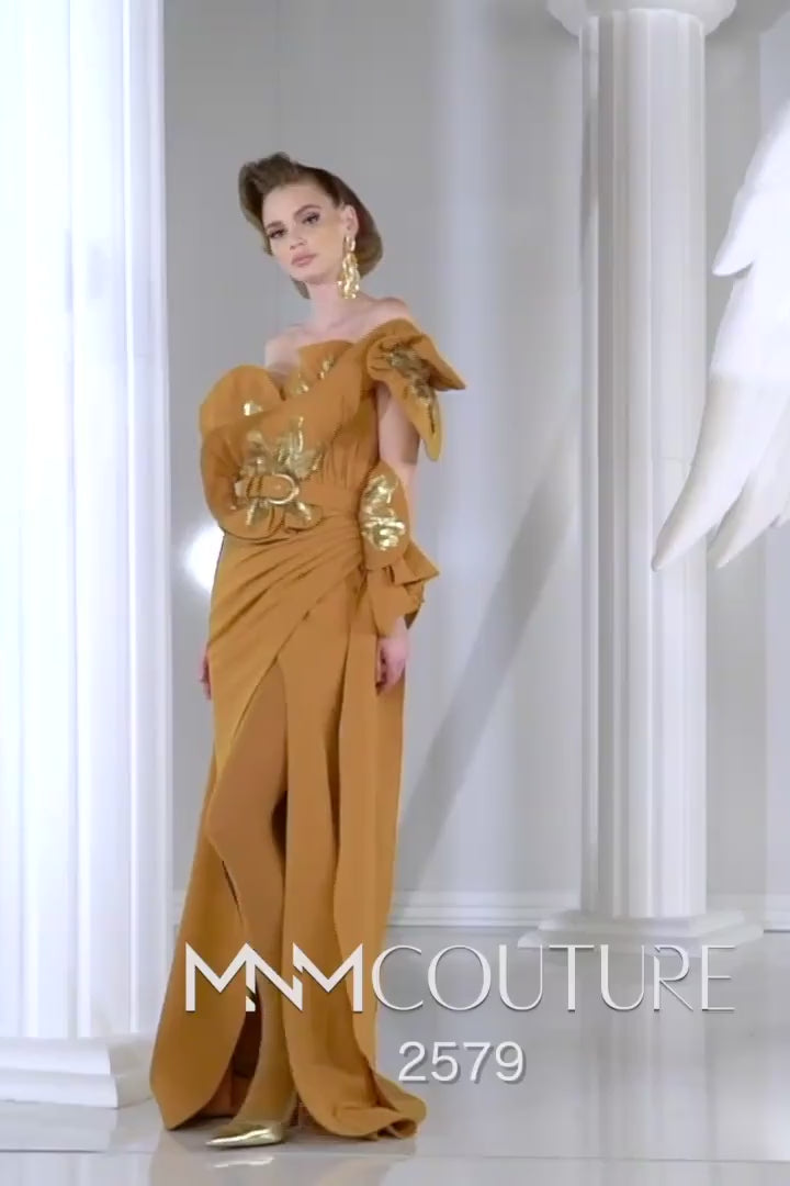 MNM Couture 2579