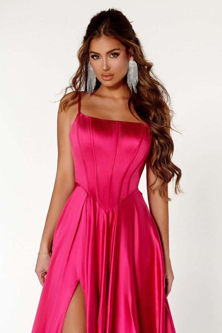 Portia & Scarlett PS22548