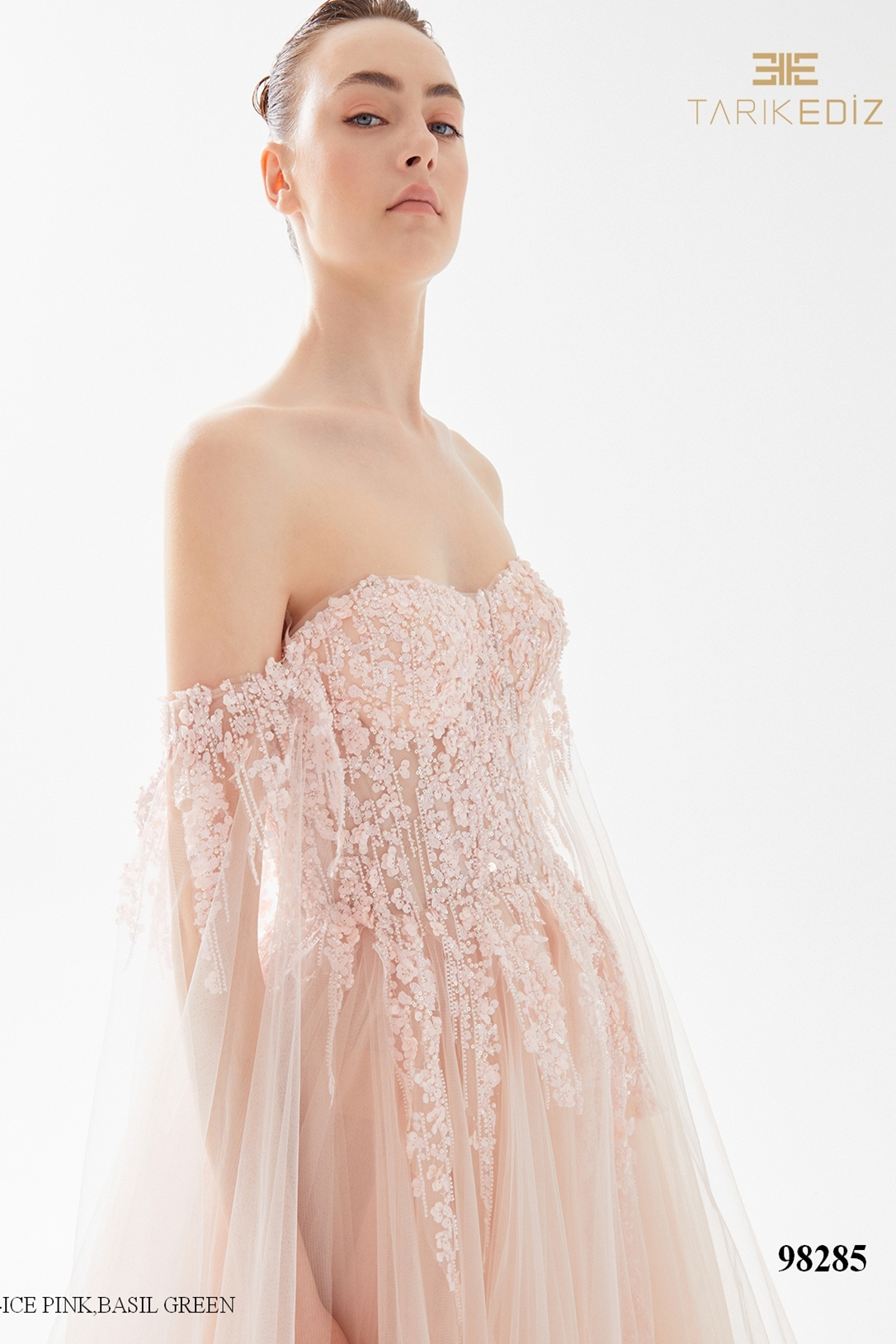 スーツ・フォーマル・ドレス theredthread V tulle dress long Tarik Ediz 98285: Ethereal Tulle A-Line Evening Dress – Mydressline