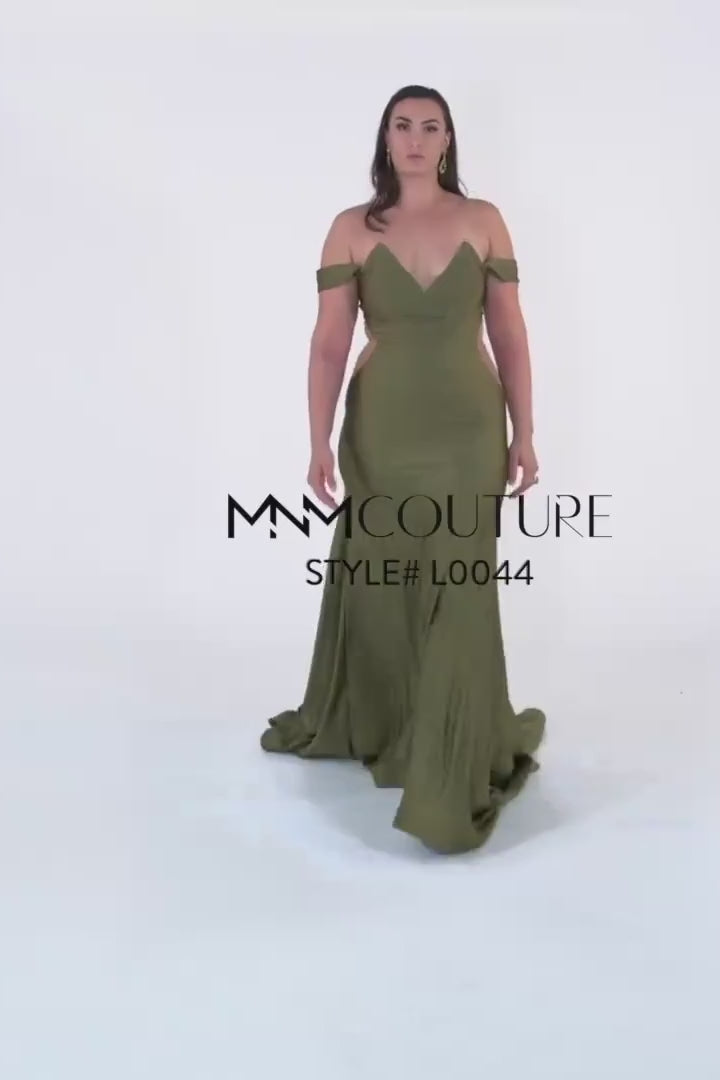 MNM Couture L0044
