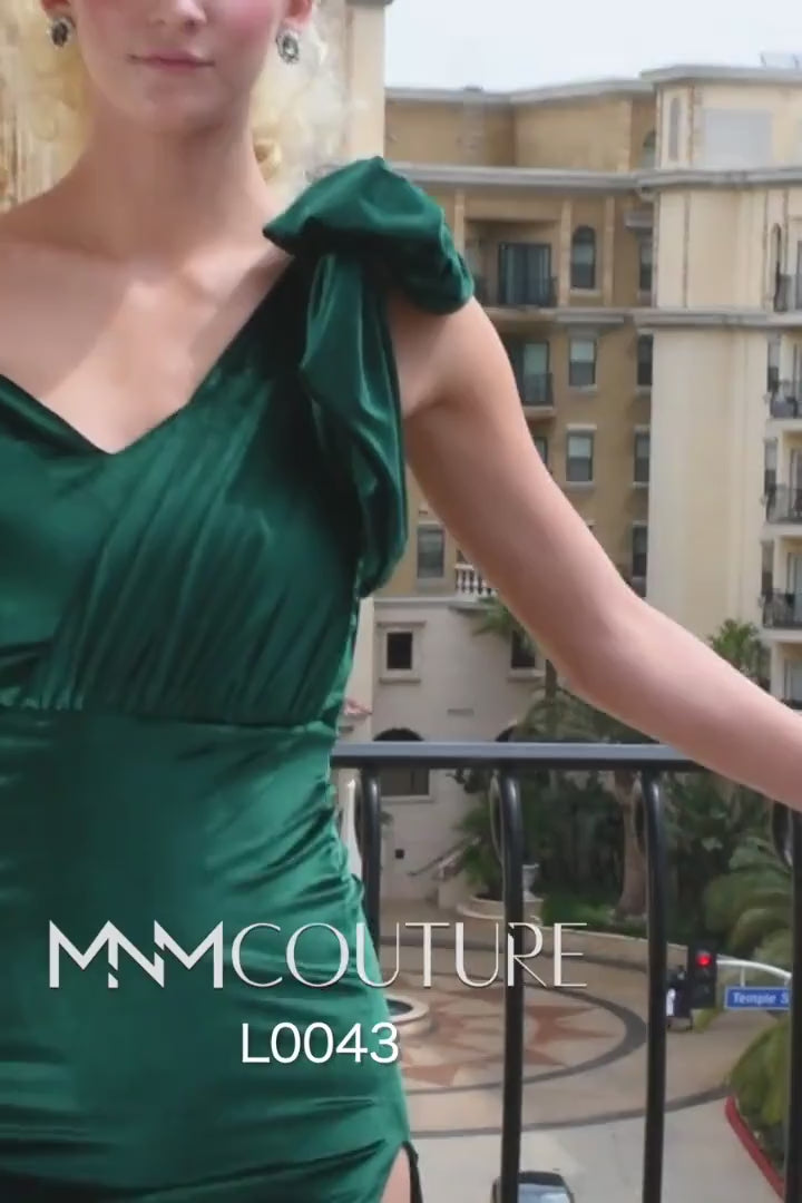 MNM Couture L0043